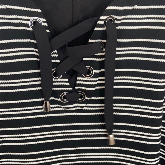 𝅺IMNYC Dress - Picture 5 of 8